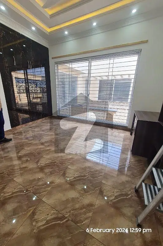 1 Kanal Beautiful Upper Portion For Rent In DHA Phase 7