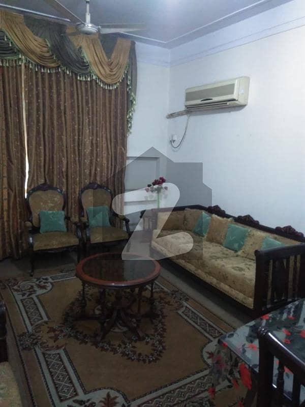 علامہ اقبال ٹاؤن ۔ کامران بلاک علامہ اقبال ٹاؤن,لاہور میں 4 کمروں کا 10 مرلہ مکان 4.25 کروڑ میں برائے فروخت۔