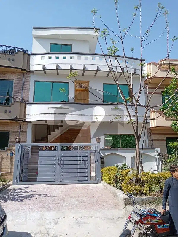 G13.4 MARLA 25X40 HOUSE FOR SALE PRIME LOCATION G13 ISB