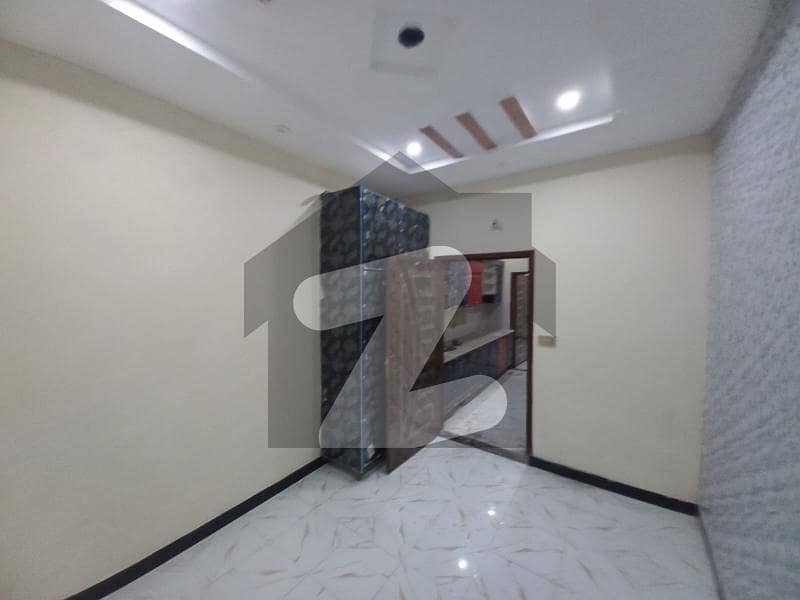 سمن آباد لاہور میں 4 کمروں کا 3 مرلہ مکان 70.0 ہزار میں کرایہ پر دستیاب ہے۔