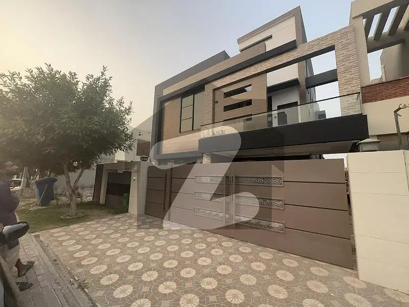 10 Marla Brand New House For Sale In Bahria Orchard - Southern District Lahore