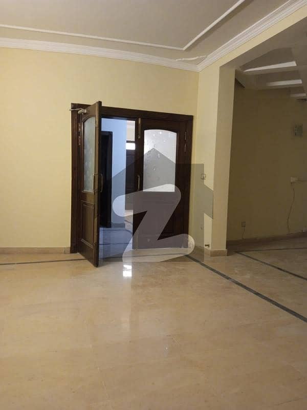 Beautiful 1 Kanal Basement Available For Rent In G 14/4
