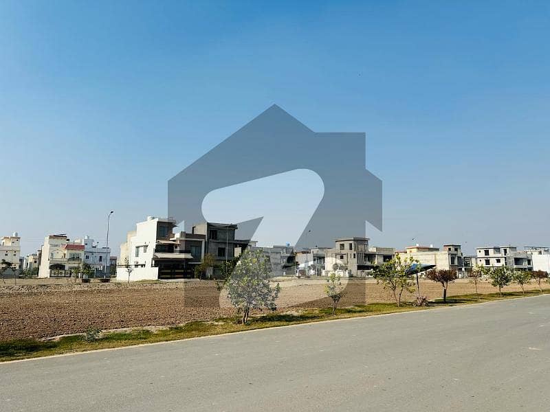 10 Marla Full Possession Paid 120 Feet Road Plot For Sale in Platinum Block Park View City Lahore