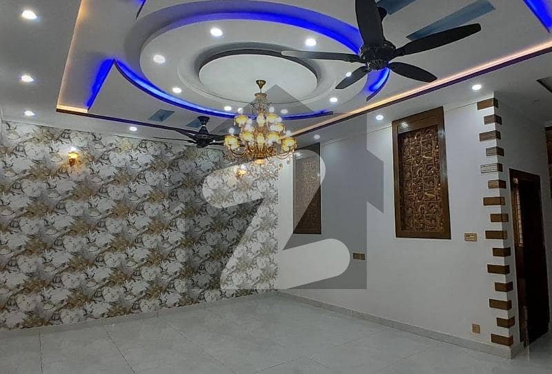 سوان گارڈن ۔ بلاک اے سوان گارڈن,اسلام آباد میں 6 کمروں کا 12 مرلہ مکان 5.0 کروڑ میں برائے فروخت۔
