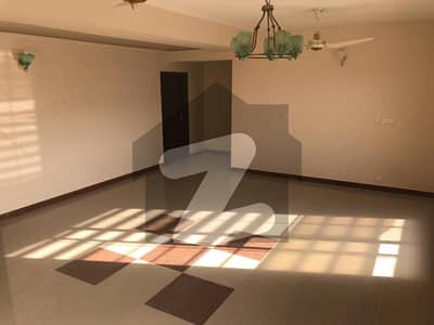 عسکری 5 ملیر کنٹونمنٹ,کینٹ,کراچی میں 3 کمروں کا 11 مرلہ فلیٹ 3.7 کروڑ میں برائے فروخت۔