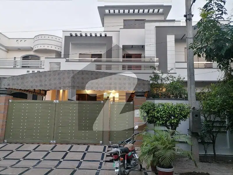 Buy A Near To Mosque 1 Kanal House For Sale In Wapda Town