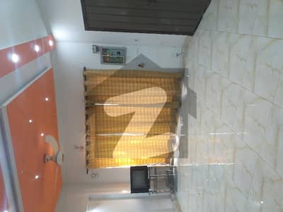 امپیریل گارڈن ہومز پیراگون سٹی,لاہور میں 2 کمروں کا 10 مرلہ بالائی پورشن 45.0 ہزار میں کرایہ پر دستیاب ہے۔