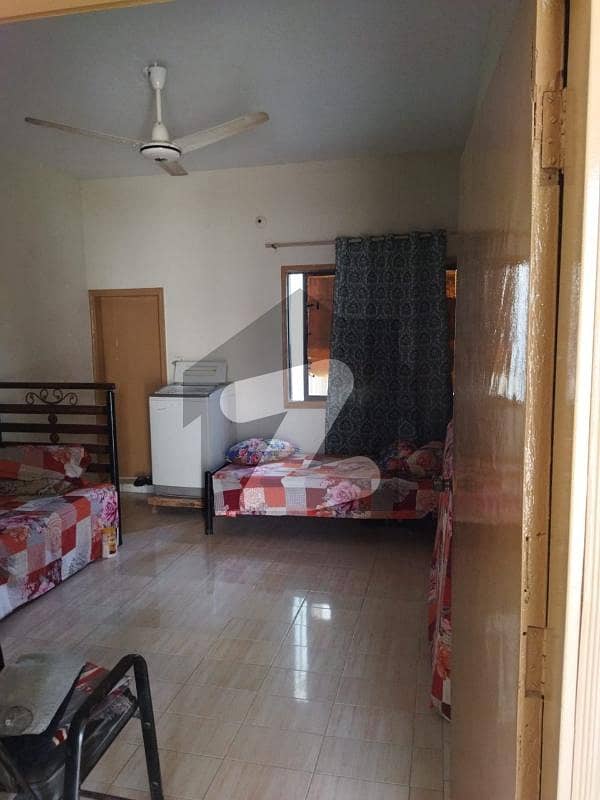 ماڈل کالونی - ملیر ملیر,کراچی میں 8 کمروں کا 5 مرلہ مکان 2.4 کروڑ میں برائے فروخت۔
