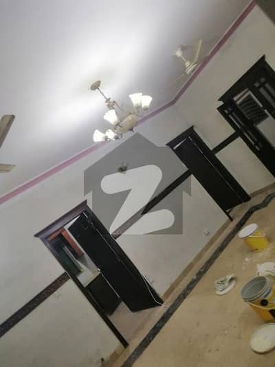 الصفہ ہائٹس ایف ۔ 11 مرکز,ایف ۔ 11,اسلام آباد میں 3 کمروں کا 10 مرلہ فلیٹ 1.25 لاکھ میں کرایہ پر دستیاب ہے۔