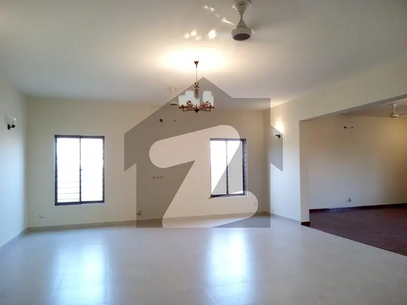 Spacious 4 Bedroom House for Rent Near Markaz in F10, Islamabad