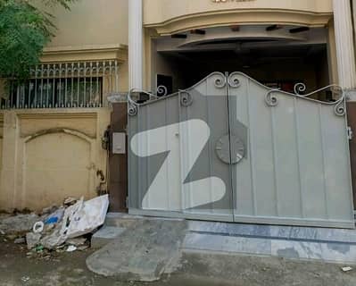 شوکت ٹاؤن لاہور میں 3 کمروں کا 5 مرلہ مکان 1.4 کروڑ میں برائے فروخت۔