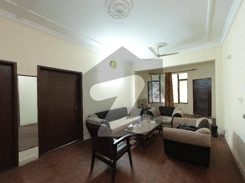 Corner 1400 Square Feet Flat For sale In Islamabad