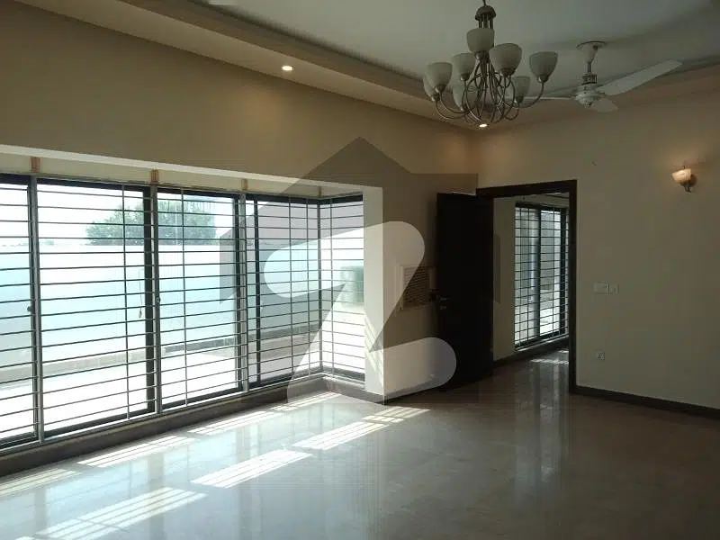 1 Kanal Upper Portion Is Available for Rent