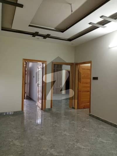 ریگی ماڈل ٹاؤن فیز 3 ریگی ماڈل ٹاؤن,پشاور میں 8 کمروں کا 5 مرلہ مکان 2.3 کروڑ میں برائے فروخت۔