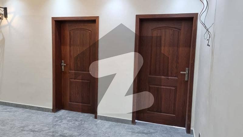 پی ایچ اے ایف آفیسرز ریزڈینسیا کوری روڈ,اسلام آباد میں 5 کمروں کا 8 مرلہ مکان 4.0 کروڑ میں برائے فروخت۔