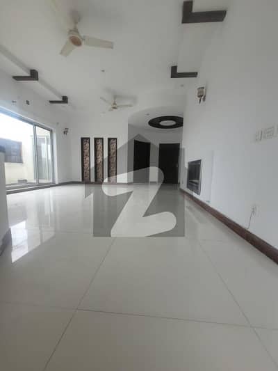 Brand New 1 Kanal Upper Portion Available For Rent In DHA Phase 7 Lahore.