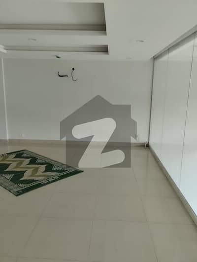 4 Marla Ground Floor And Mezzanine Available For Rent