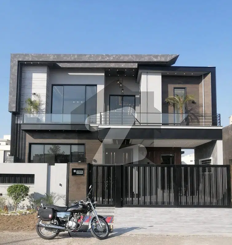 10 Marla newly constructed house royal Orchard Multan