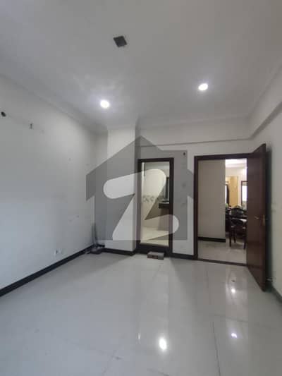 Four Bedrooms Apartment For Sale