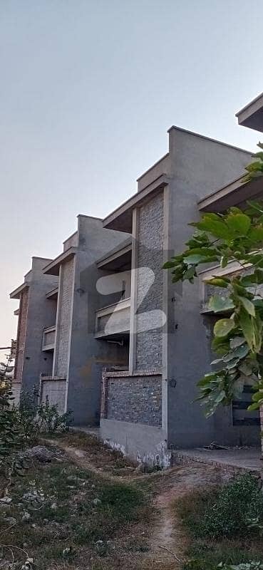 4.5 Grey Structure House Mujahid City Opposite Royal Orchard Multan