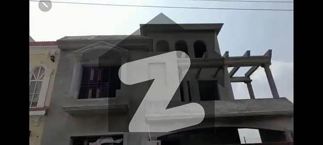 10 MARLA GREY STRUCTURE HOUSE AVAILABLE FOR SALE IN JUBILEE TOWN LAHORE