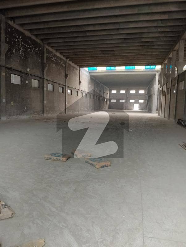 33000 sqft Warehouse For Rent With Large Parking Space
