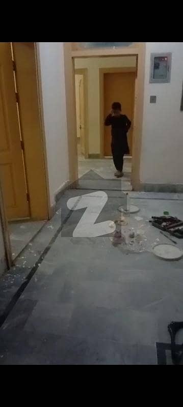 حیات آباد فیز 6 - ایف3 حیات آباد فیز 6,حیات آباد,پشاور میں 3 کمروں کا 3 مرلہ بالائی پورشن 23.0 ہزار میں کرایہ پر دستیاب ہے۔