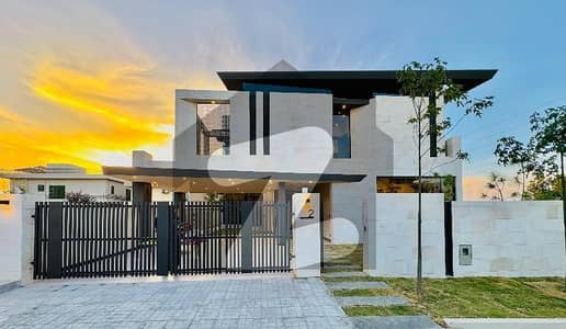 Luxurious 1 Kanal Brand New Designer House For Sale