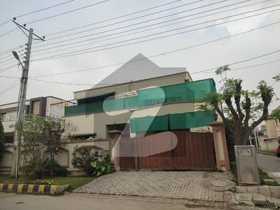 ONE KANAL HOUSE FOR SALE LAHORE FALCON