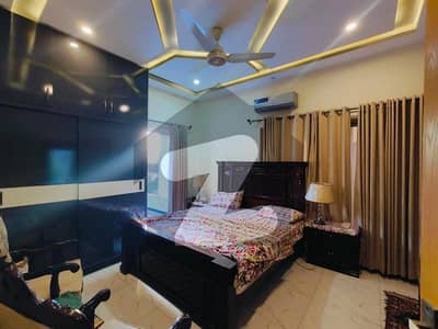 LUXURIOUS 10 MARLA FULL FURNISHED UPPER PORTION FOR RENT