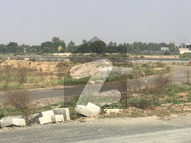 10 Marla Residential Plot For Sale At LDA City Phase 1 Block Q, At Prime Location.