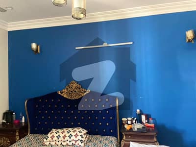 ڈی ایچ اے فیز 7 ایکسٹینشن ڈی ایچ اے ڈیفینس,کراچی میں 4 کمروں کا 4 مرلہ مکان 4.25 کروڑ میں برائے فروخت۔