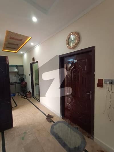 تارامری اسلام آباد میں 3 کمروں کا 3 مرلہ مکان 18.0 ہزار میں کرایہ پر دستیاب ہے۔