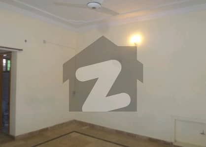 300 Square Feet Room For rent In Rs. 15000 Only