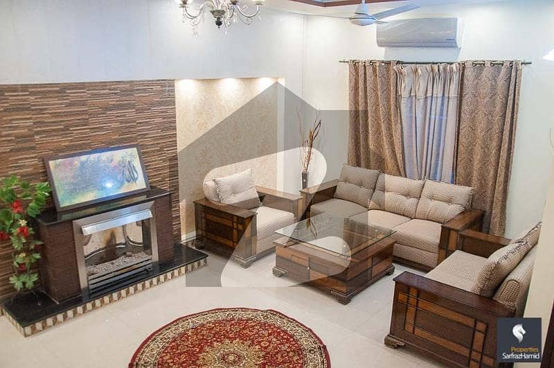 بیدیاں روڈ لاہور میں 4 کمروں کا 4 کنال فارم ہاؤس 6.55 کروڑ میں برائے فروخت۔