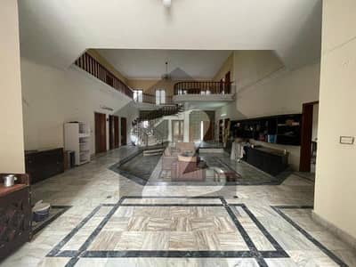 80 Marla House Available For Sale In Model Town