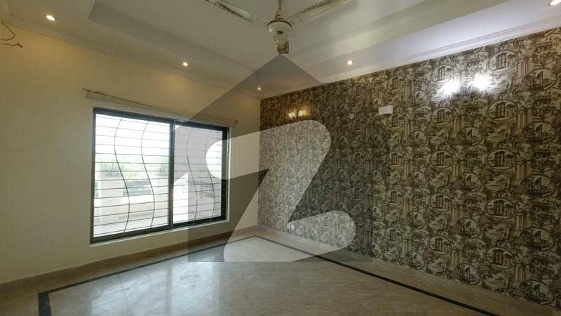 Ideal 1 Kanal House Available In Askari 10 - Sector D, Lahore