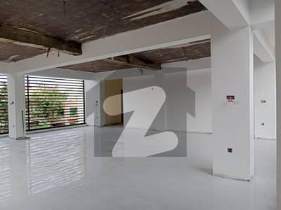 Property Connect offers 1400sqft 1st floor neat and clean space available for rent in Melody market
