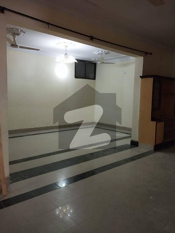 5 Bedroom with attached washrooms D D one kitchen uperpoushion Rent 150000