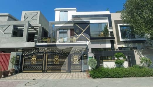 Prime Location House For sale In Beautiful Bahria Orchard Phase 1 - Central