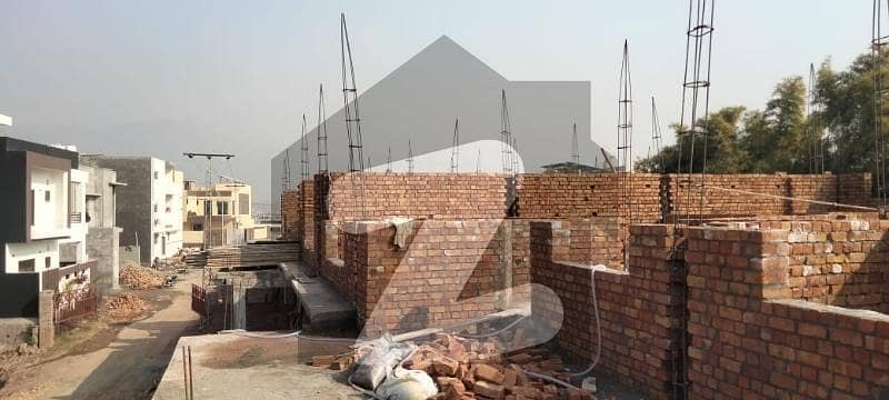 شاہ اللہ دتہ اسلام آباد میں 3 کمروں کا 4 مرلہ مکان 2.7 کروڑ میں برائے فروخت۔