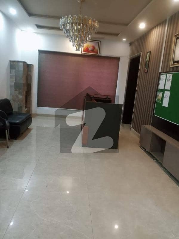 ایڈن سٹی ایڈن,لاہور میں 5 کمروں کا 13 مرلہ مکان 1.7 لاکھ میں کرایہ پر دستیاب ہے۔