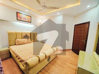 5 MARLA BEAUTIFUL 
DESIGNER LUXURY FURNISHED HOUSE AVAILABLE FOR RENT IN BAHRIA TOWN RWP