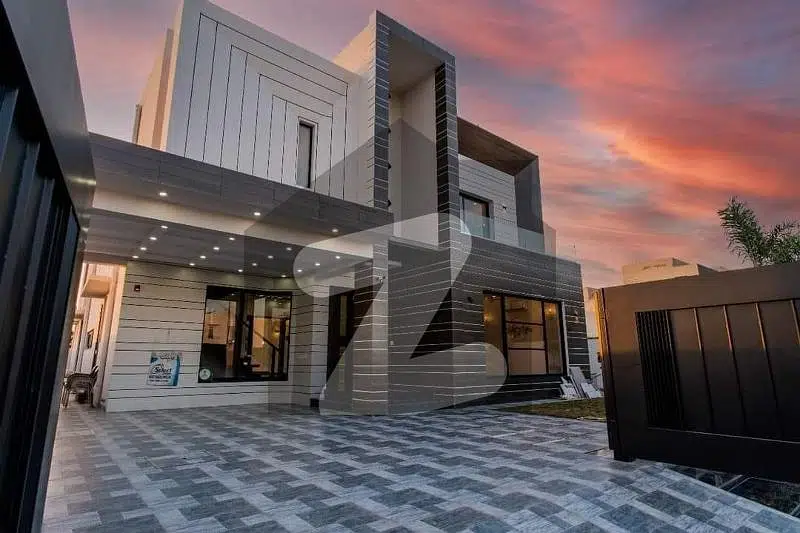 14 Marla House For Sale in G-13 Islamabad