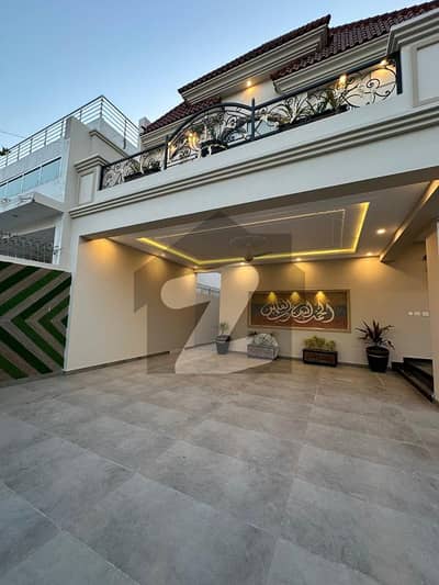 1 Kanal Newly Built Spanish Beautiful Designer Duplex House Available In Model Town Multan