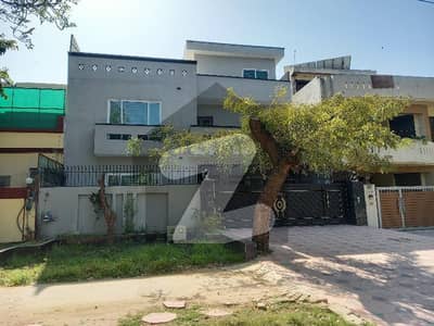 40x80 New House For Sale On Main Double Road