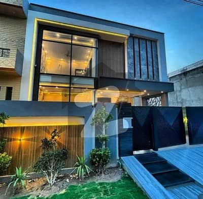 10 Marla Brand New Ultra-Modern Design House For Sale In Tariq Garden