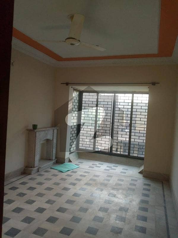 Prominently-Located Upper Portion Available In Chaklala Scheme 3 For rent