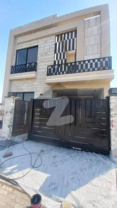 5 Marla Luxury House For Sale Bahria Town Lahore