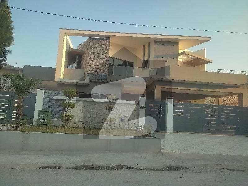 F 7 Brand New House Available With Basement 60x100 3 Storey